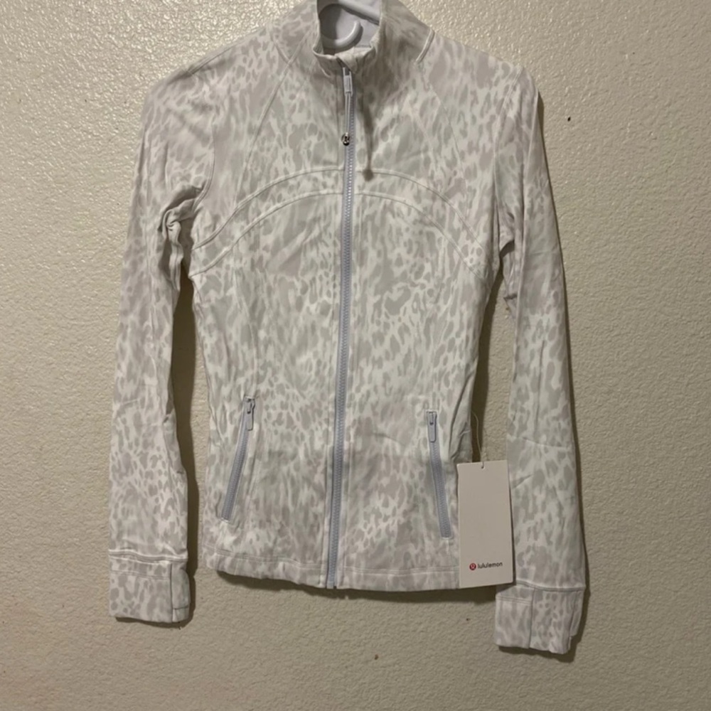 Lululemon Athletica Define jacket